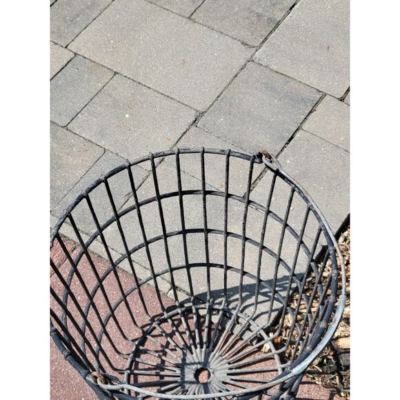 Vintage Wire Basket Potato or Egg, Farmhouse Kitchen, Country Primitive - Picture 3 of 5